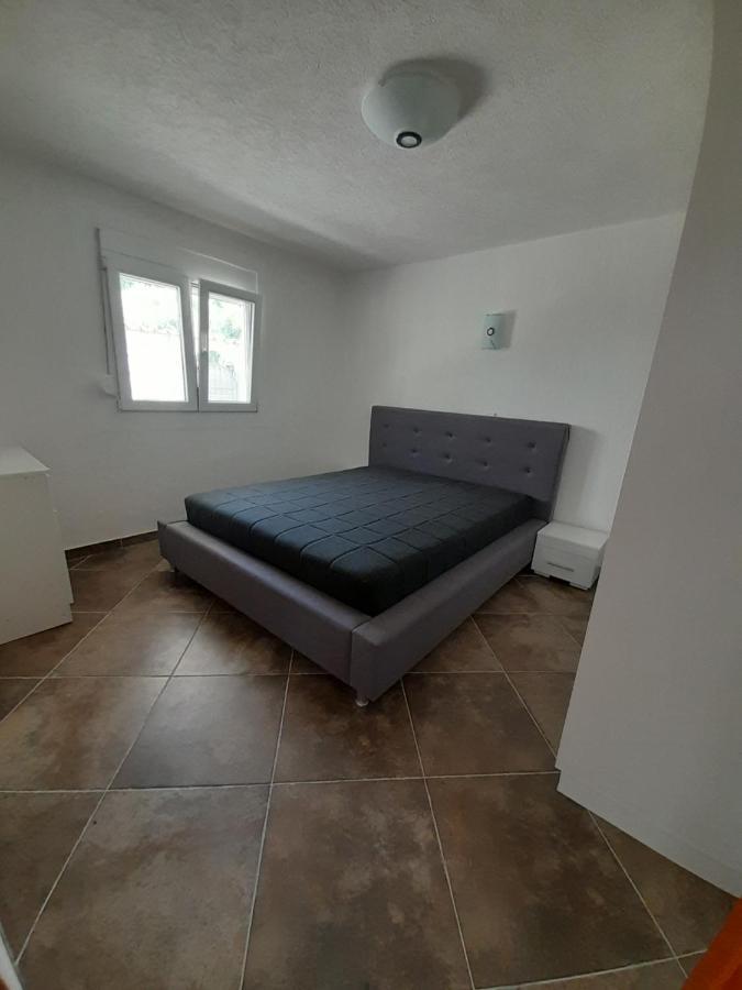 Apartmani Buena Vista 巴尔 外观 照片