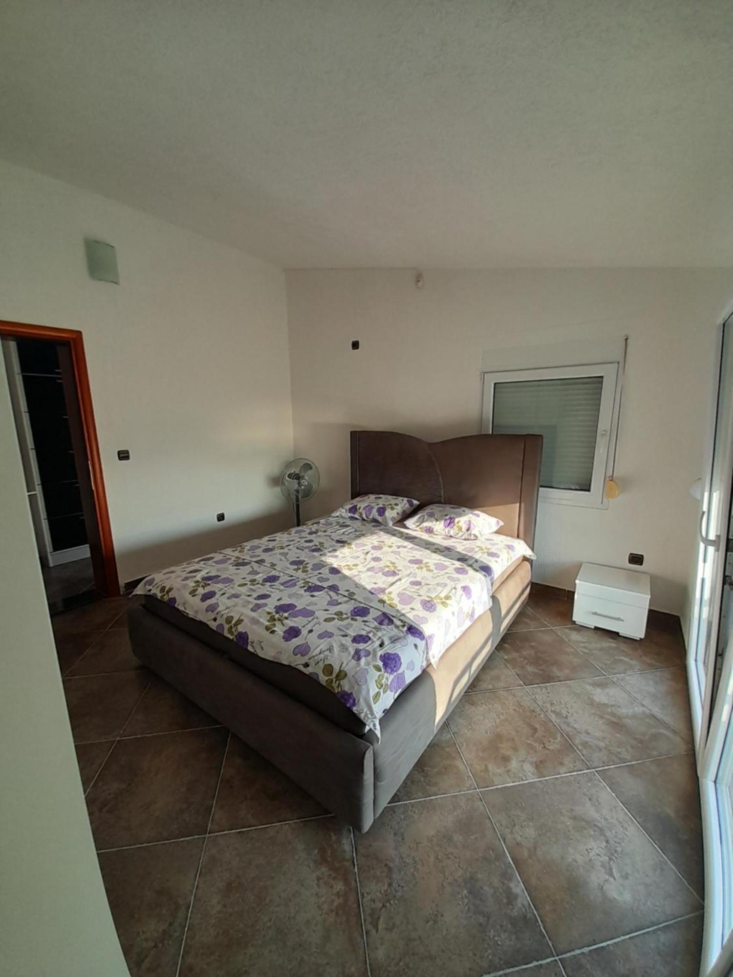 Apartmani Buena Vista 巴尔 外观 照片