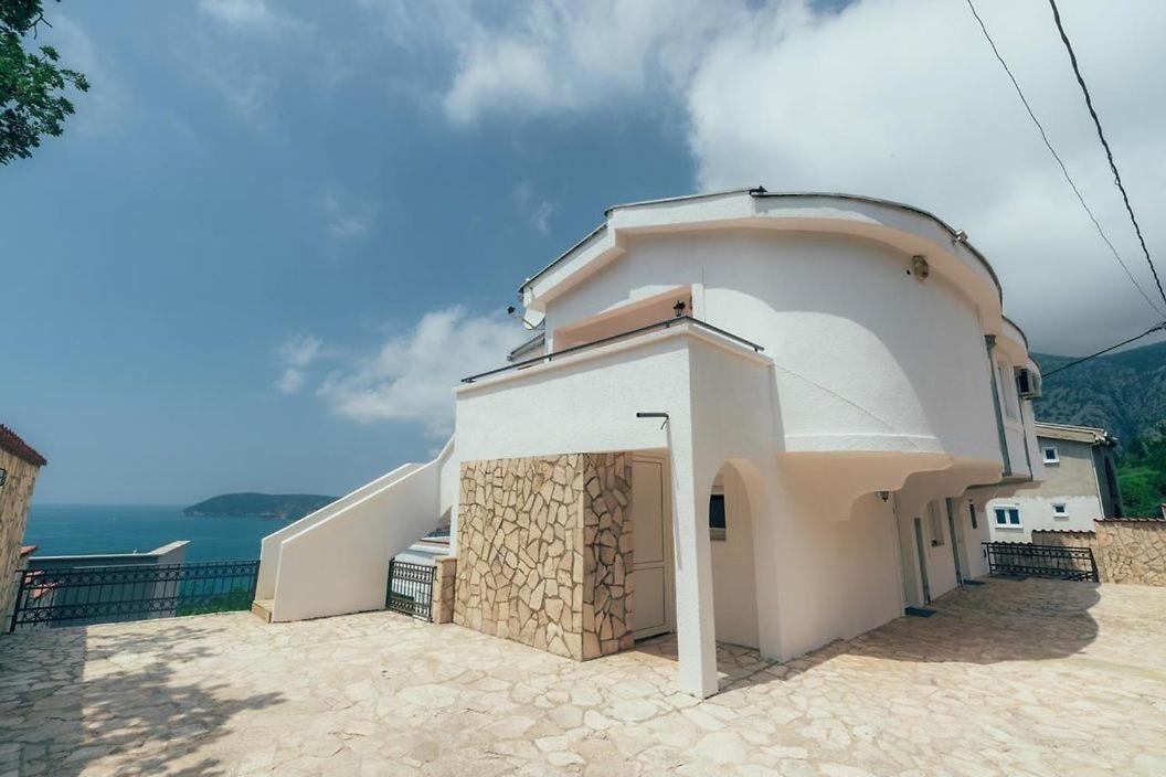 Apartmani Buena Vista 巴尔 外观 照片