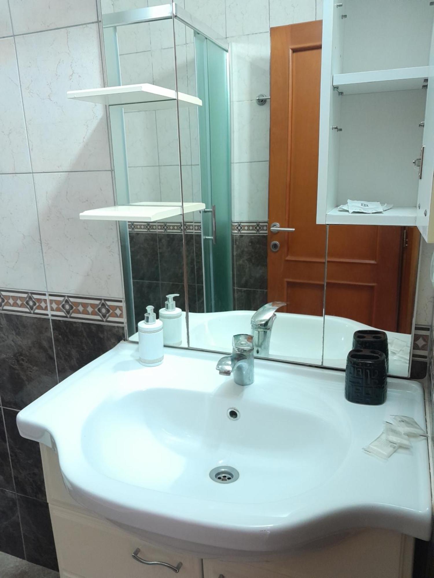 Apartmani Buena Vista 巴尔 外观 照片