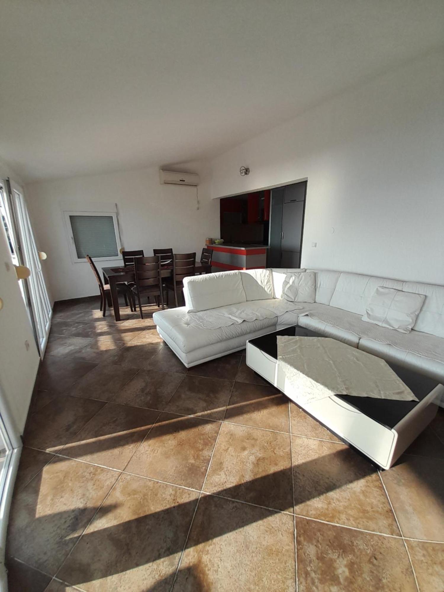 Apartmani Buena Vista 巴尔 外观 照片